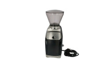 Laden Sie das Bild in den Galerie-Viewer, Baratza Virtuoso Conical Burr Coffee Grinder 230V 50/60Hz 110W - Coffeesection