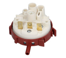 Load image into Gallery viewer, Rancilio Silvia Pressure Switch 1 level, espresso part 34200061 34200063 - Coffeesection
