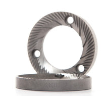 Laden Sie das Bild in den Galerie-Viewer, Compak E6 Original Flat Grinding Burrs RH ø 63.5 mm K6499C Made in Italy - Coffeesection
