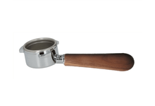 Laden Sie das Bild in den Galerie-Viewer, SAN MARCO Bottomless Naked Portafilter Filterholder Walnut Handle 21g Basket - Coffeesection
