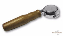 Laden Sie das Bild in den Galerie-Viewer, Expobar Bottomless Portafilter Filterholder Espresso Walnut Wood Handle 21g - Coffeesection
